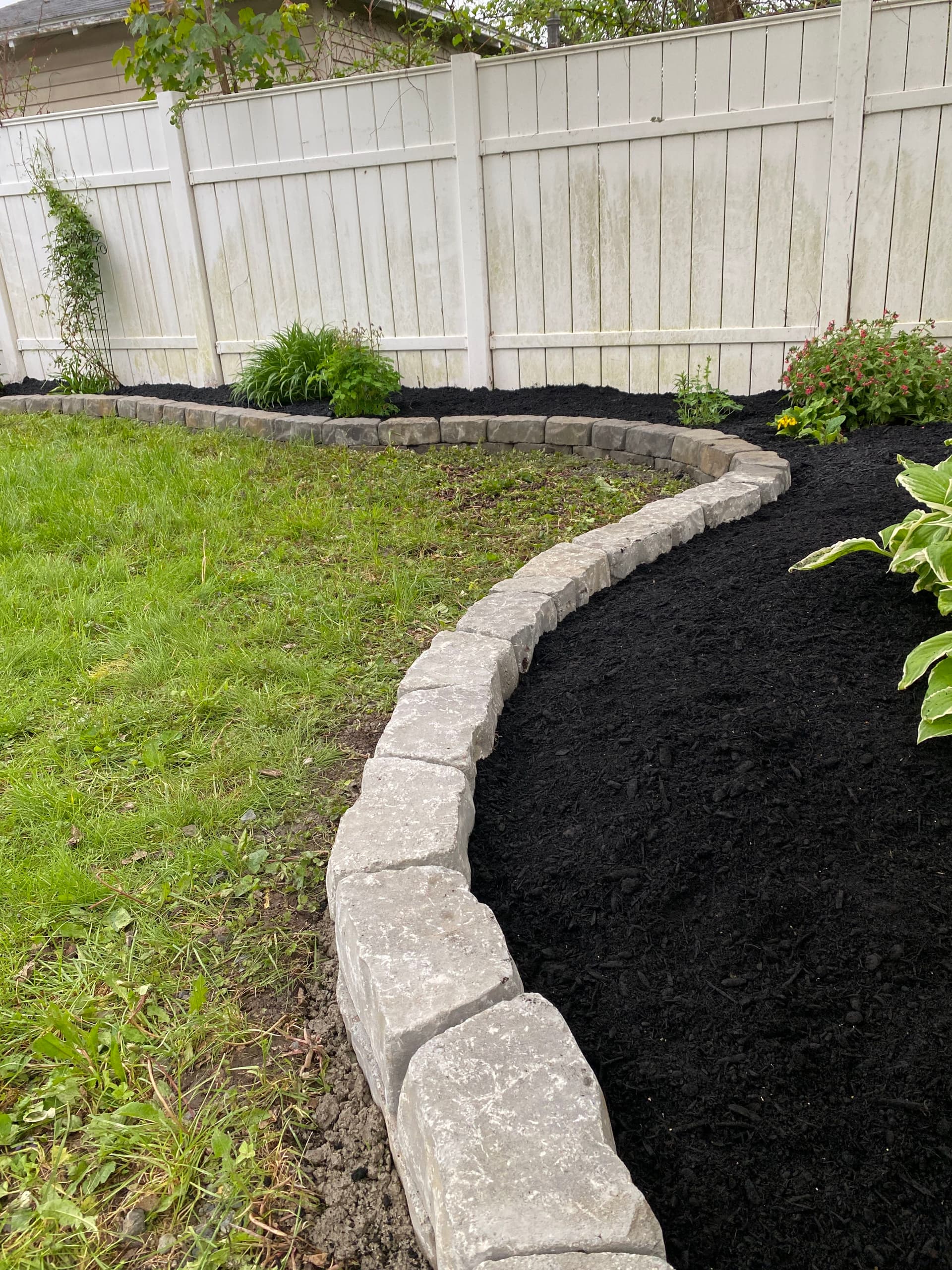 Gallery photos for Stone Garden Wall and Mulch Bed Installation Done Right: Image #2